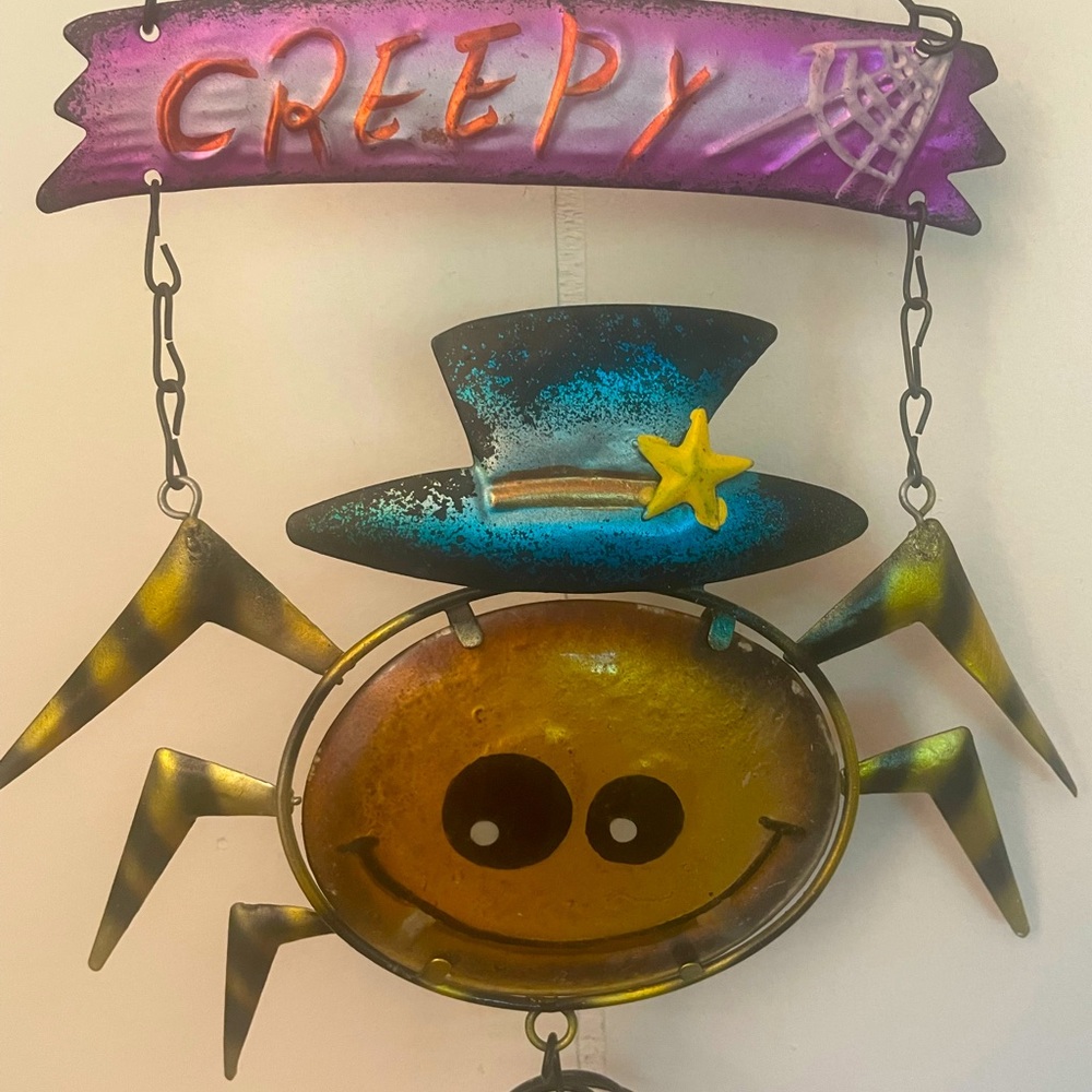 “Creepy” spider wind chimes